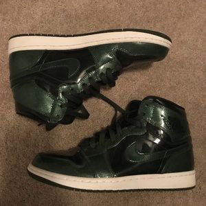 size 9.5 Air Jordan 1 high anti gravity machines
